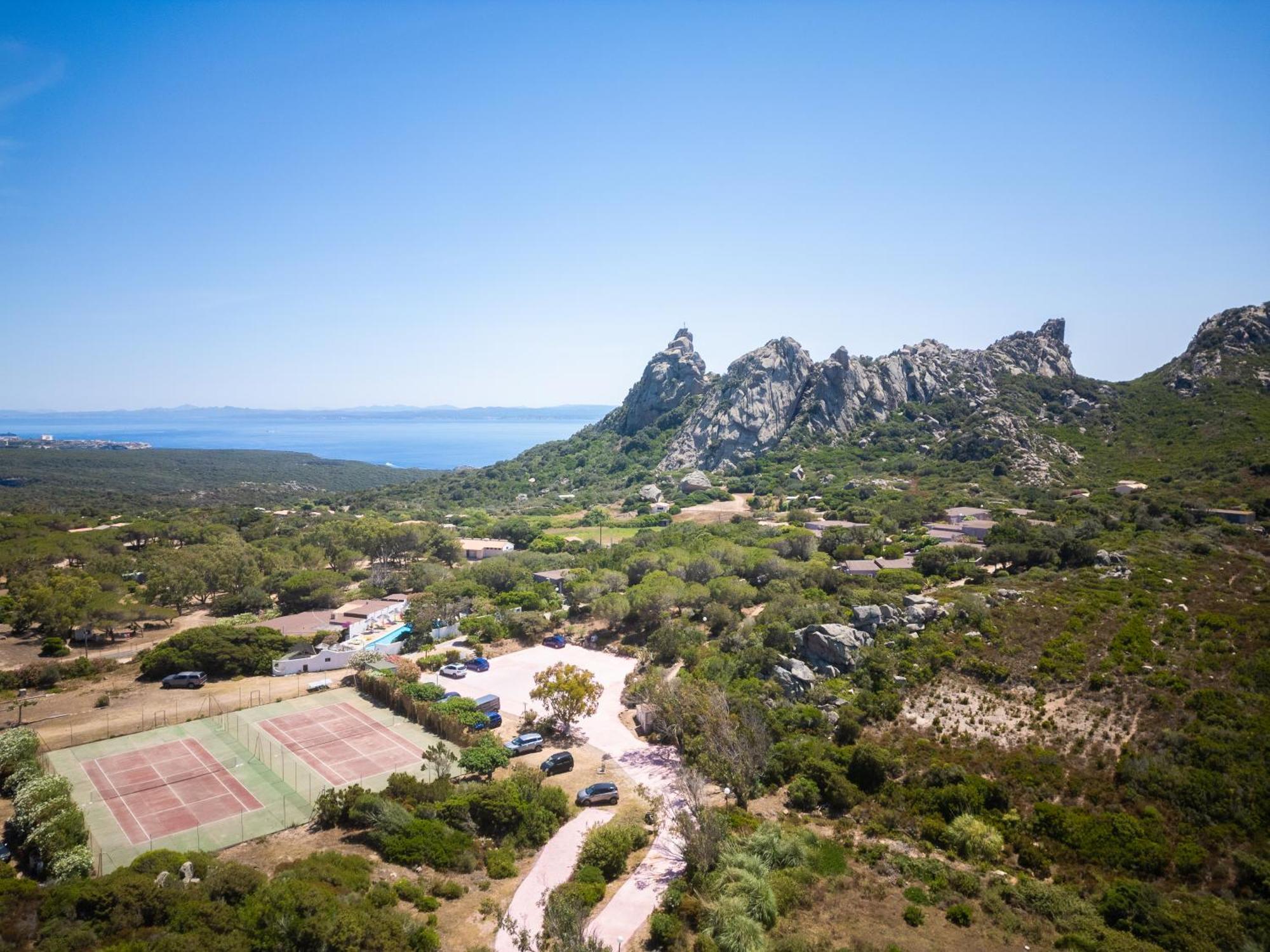 Отель Domaine Bocca Di Feno Бонифачо Экстерьер фото
